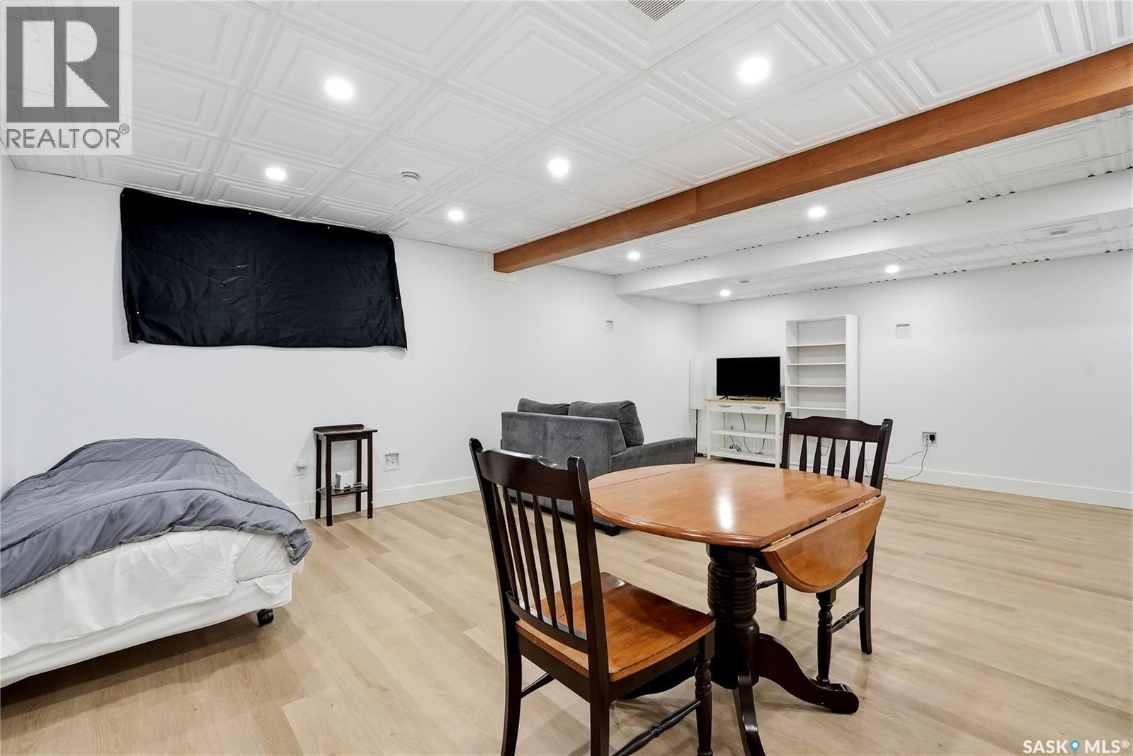 147 3220 11Th Street, Saskatoon, SK - Indoor