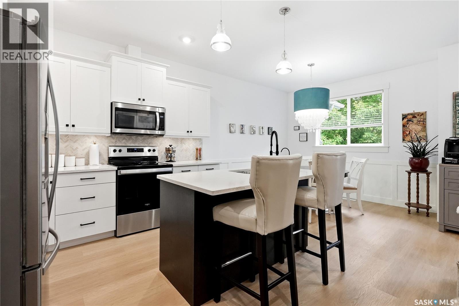 147 3220 11Th Street, Saskatoon, SK - Indoor Photo Showing Kitchen