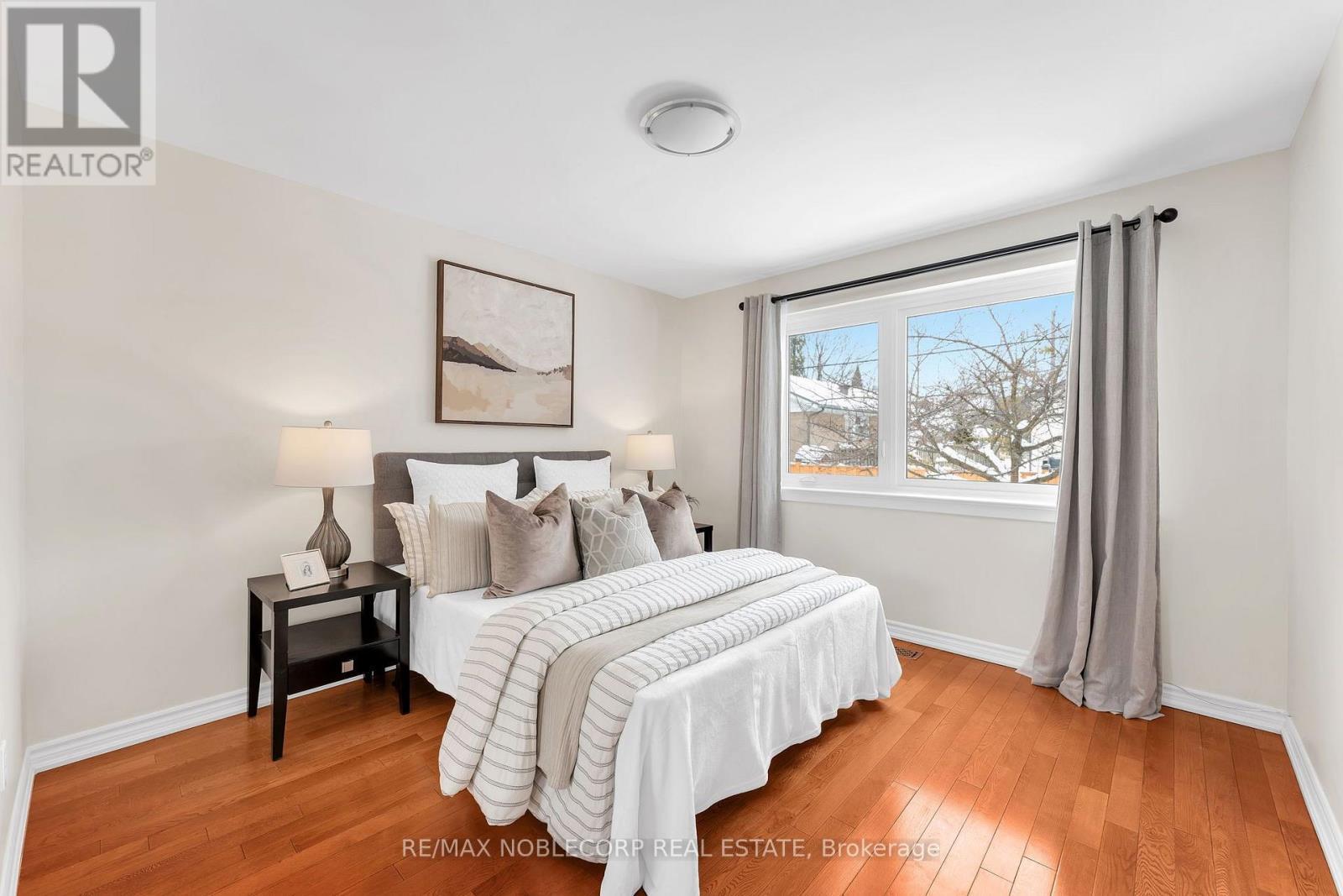 4230 Bloor Street W, Toronto, ON - Indoor Photo Showing Bedroom