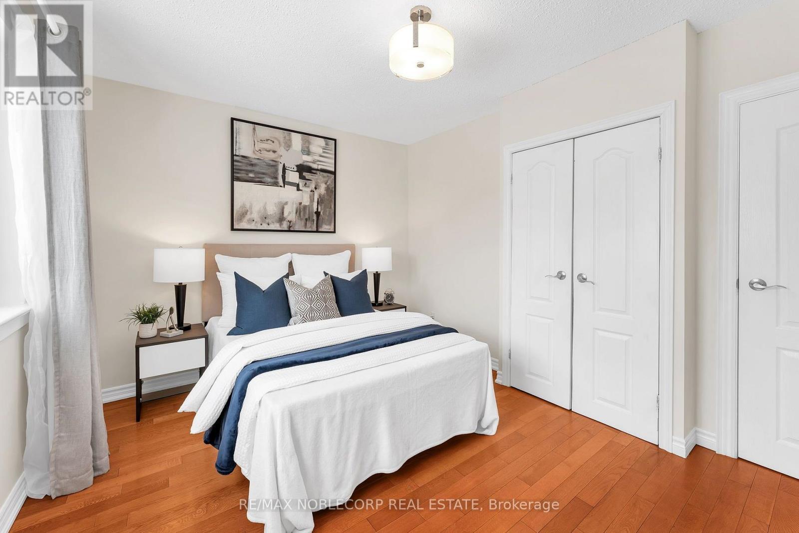 4230 Bloor Street W, Toronto, ON - Indoor Photo Showing Bedroom