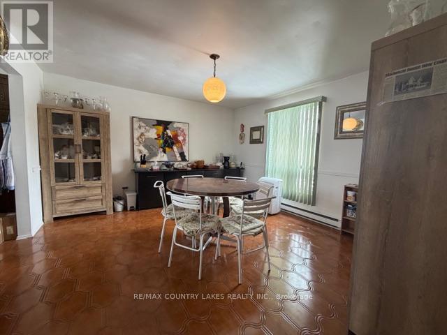 Dining Room - 4 Macpherson Crescent, Kawartha Lakes, ON - Indoor Photo Showing Dining Room