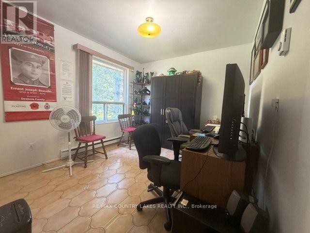 4 Macpherson Crescent, Kawartha Lakes, ON - Indoor