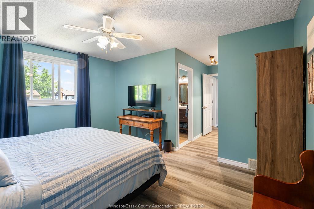 538 Michael Crescent, Lasalle, ON - Indoor Photo Showing Bedroom