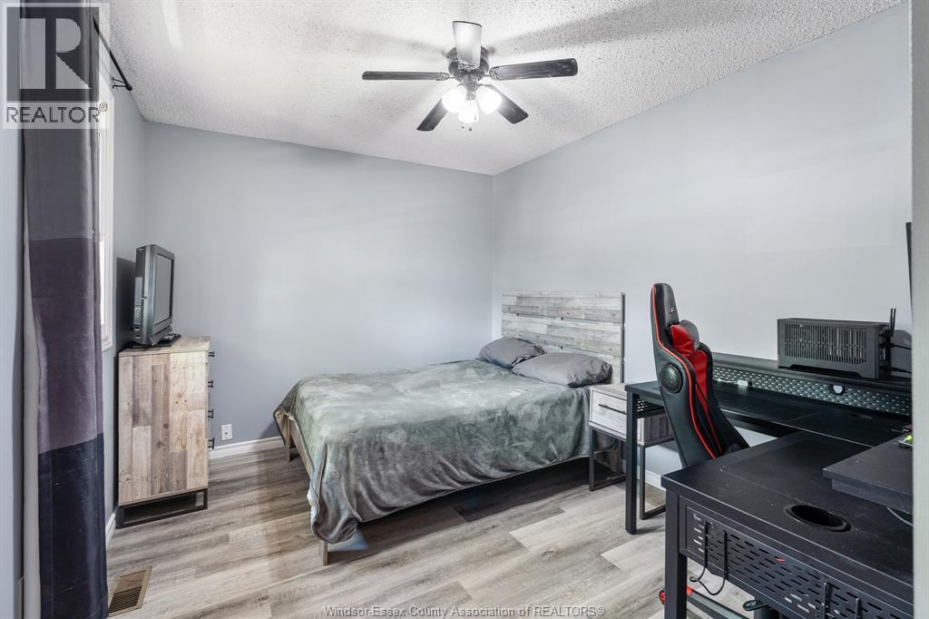 538 Michael Crescent, Lasalle, ON - Indoor Photo Showing Bedroom