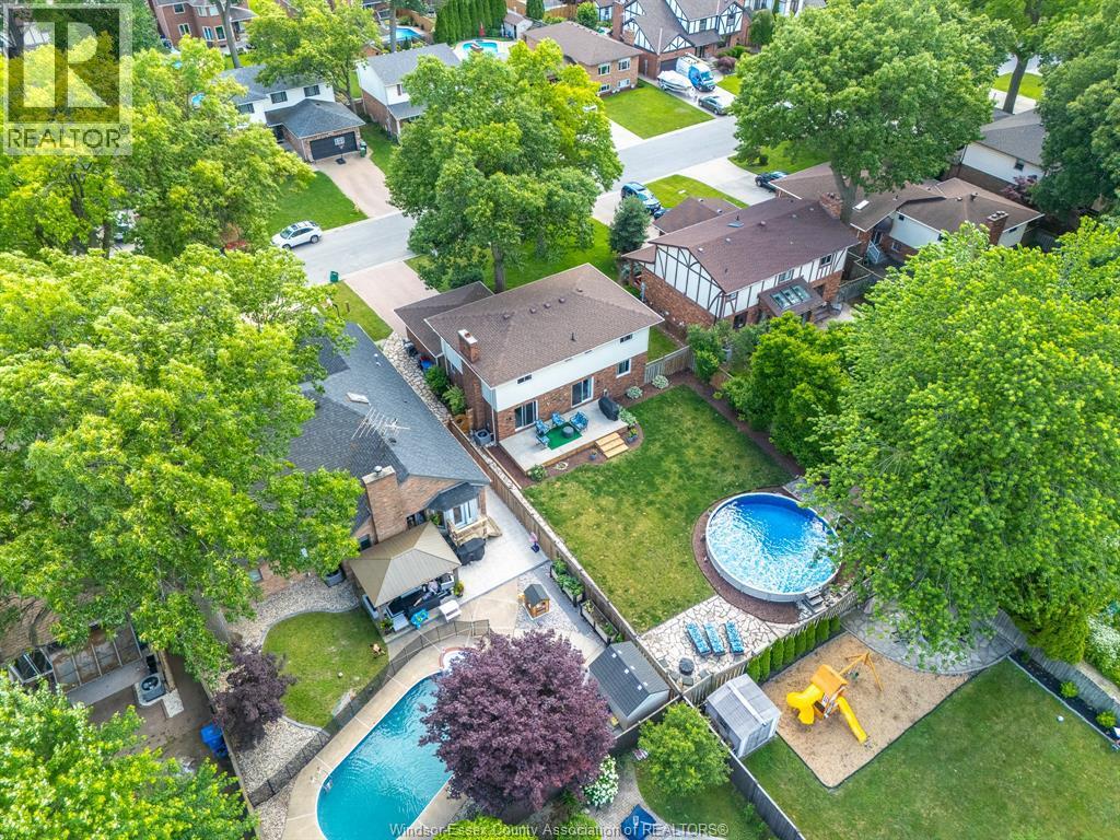 538 Michael Crescent, Lasalle, ON - Outdoor With Above Ground Pool With View