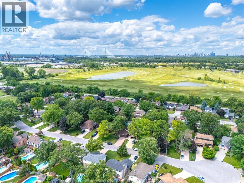 538 Michael Crescent, Lasalle, ON - Outdoor With View