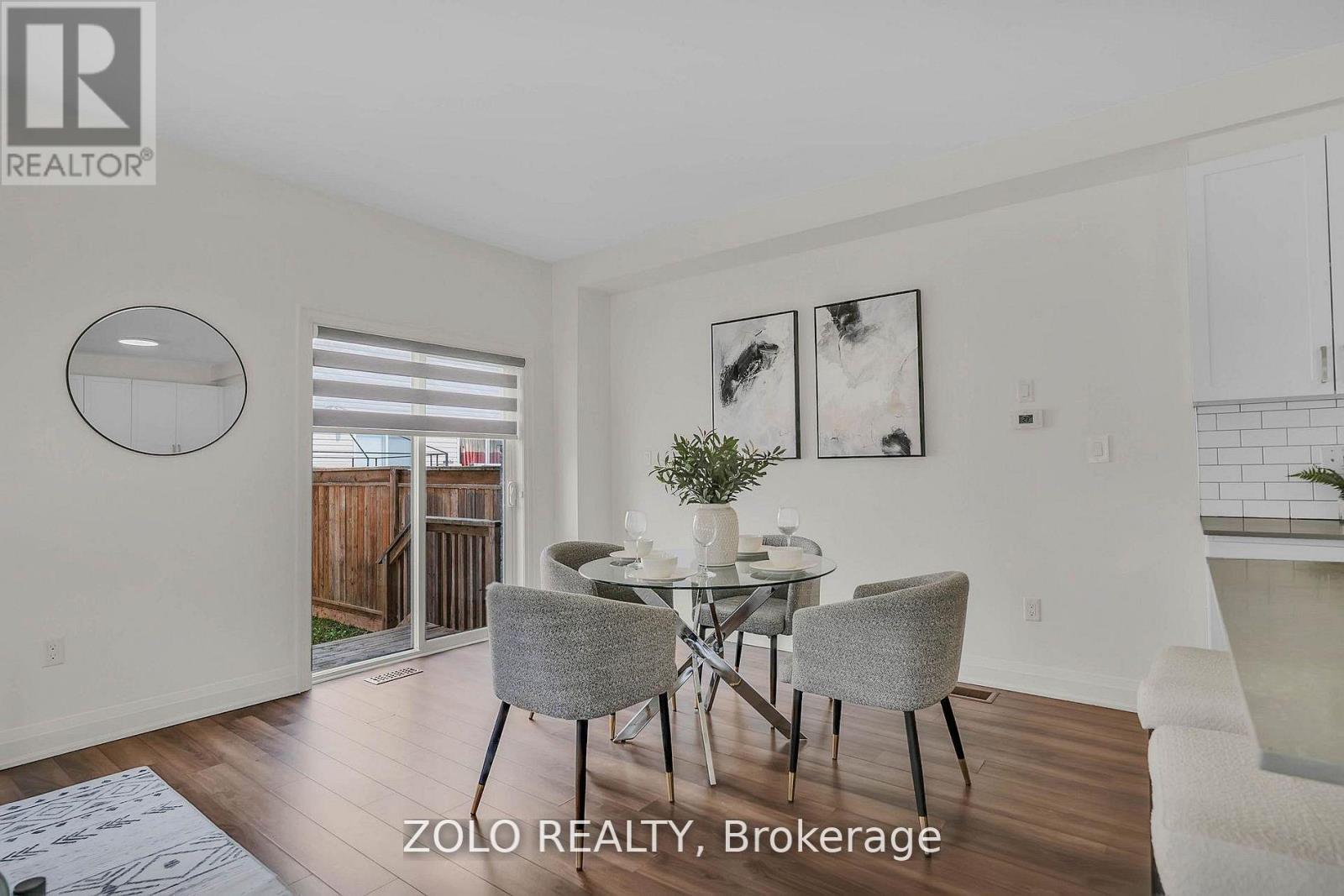 37 Prospect Way, Whitby, ON - Indoor Photo Showing Dining Room