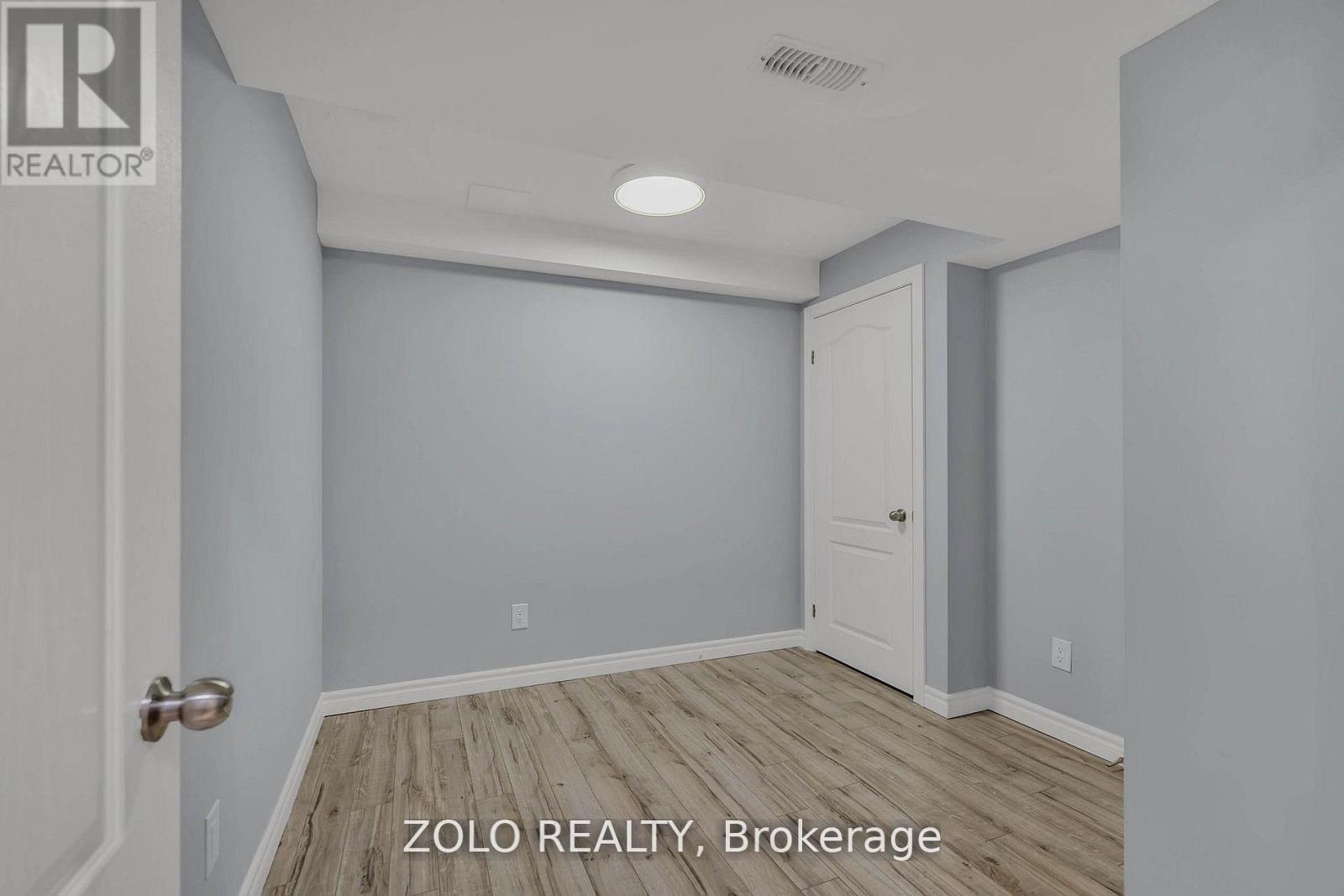 37 Prospect Way, Whitby, ON - Indoor Photo Showing Other Room