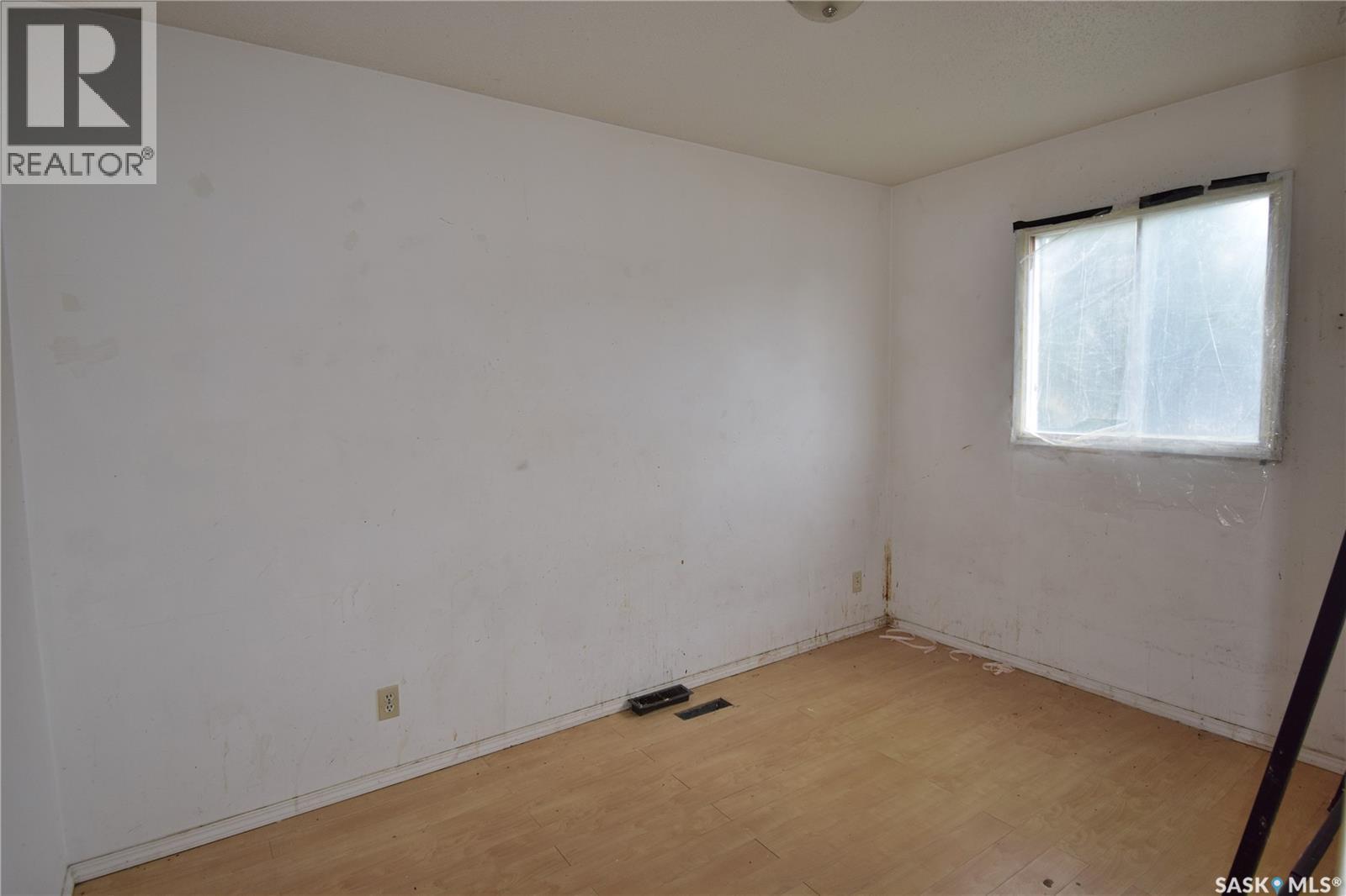 664 7Th Street E, Prince Albert, SK - Indoor Photo Showing Other Room