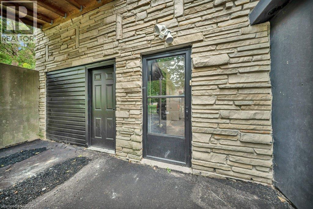 396 Hazel Street, Waterloo, ON - Outdoor