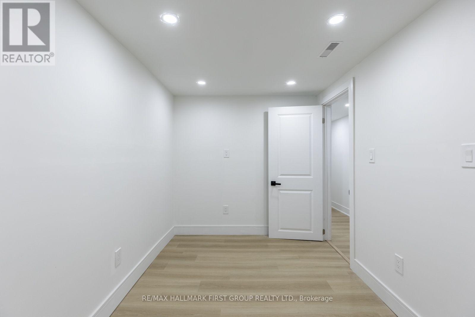 Bedroom 4 | Basement - 75 - 270 Timberbank Boulevard, Toronto, ON - Indoor Photo Showing Other Room