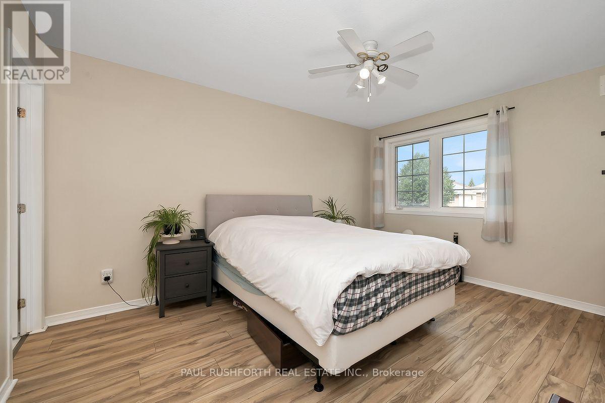 Primary Bedroom - 92 Splinter Crescent, Ottawa, ON - Indoor Photo Showing Bedroom