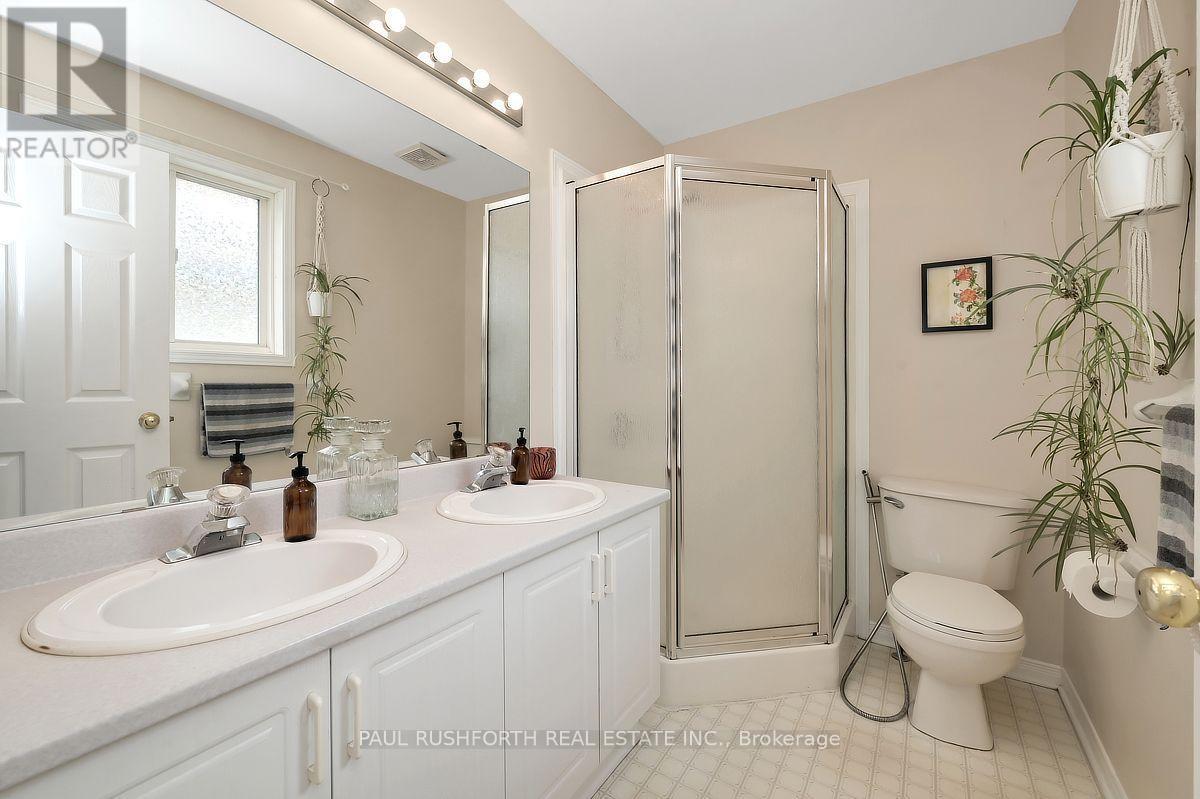 4pc Ensuite - 92 Splinter Crescent, Ottawa, ON - Indoor Photo Showing Bathroom