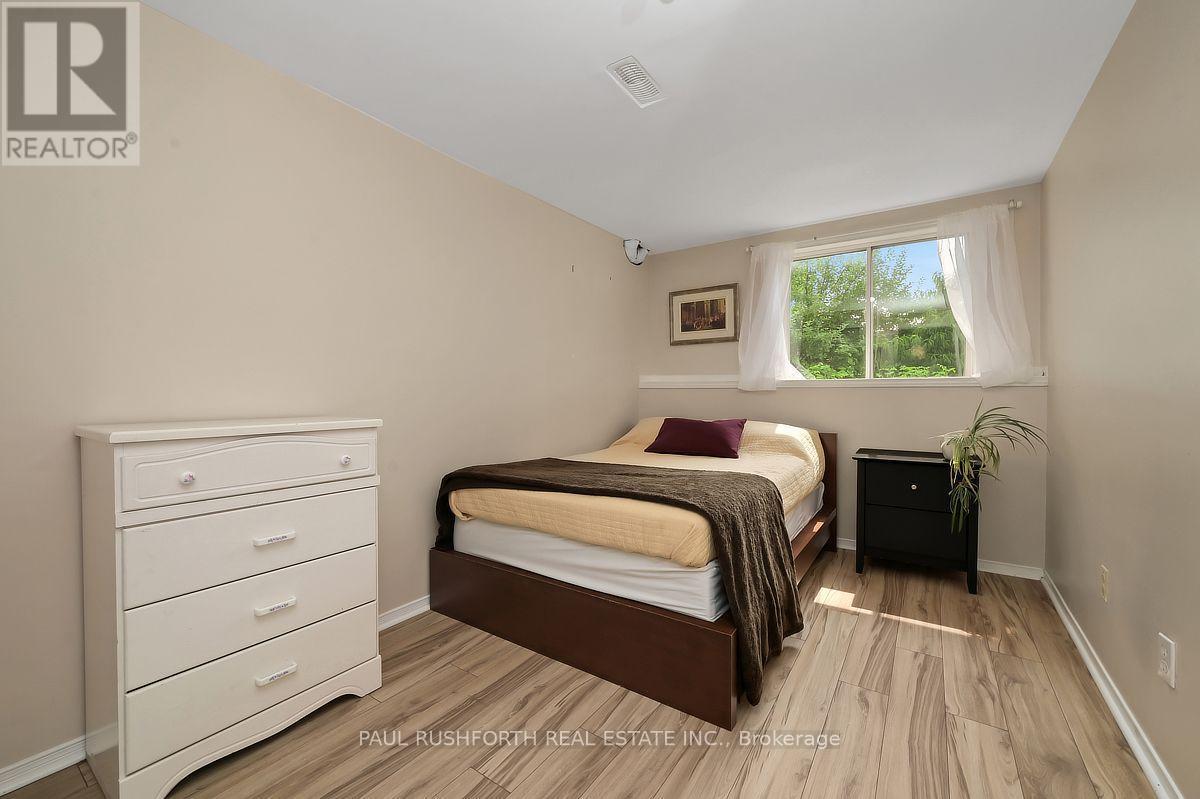 Bedroom #4 - 92 Splinter Crescent, Ottawa, ON - Indoor Photo Showing Bedroom