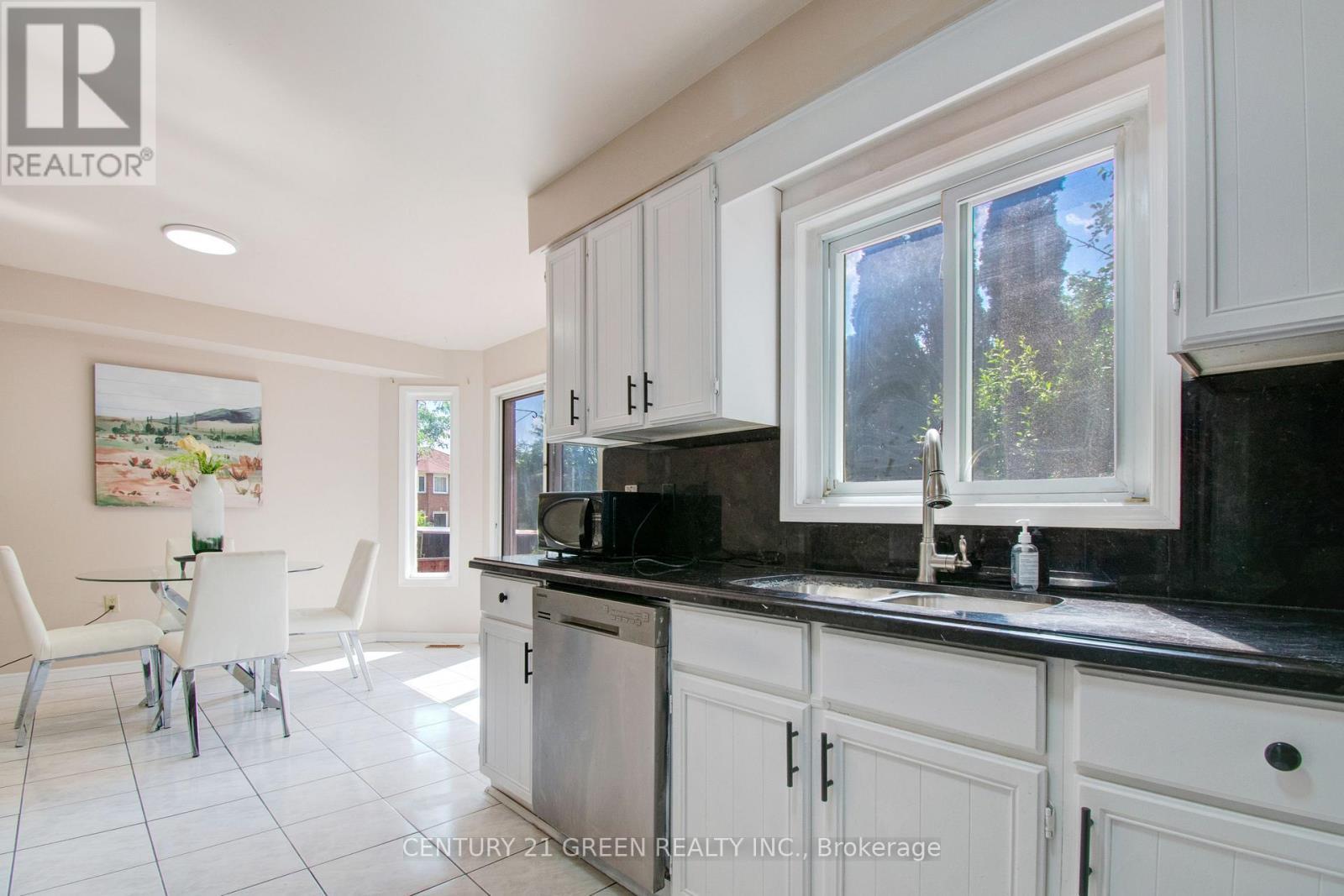 1 Candy Crescent, Brampton, ON - Indoor