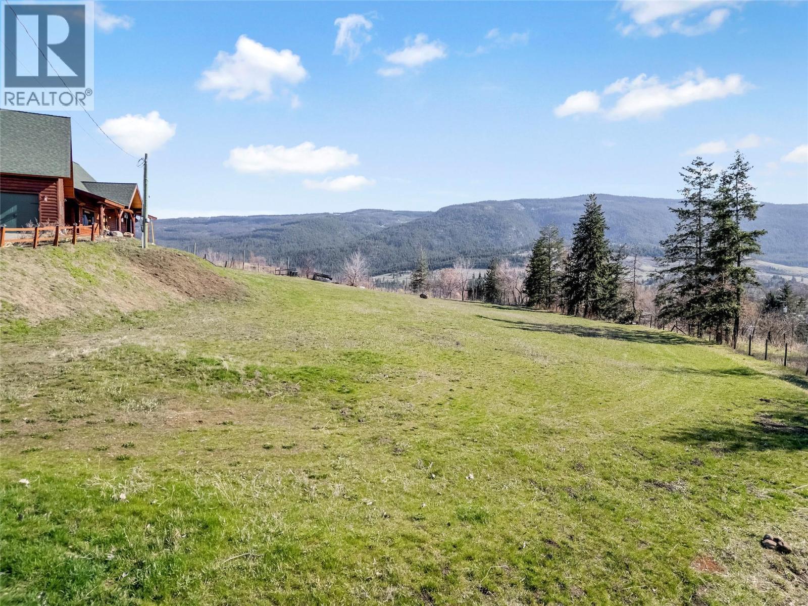 9371 6 Highway, Coldstream, BC - Outdoor With View