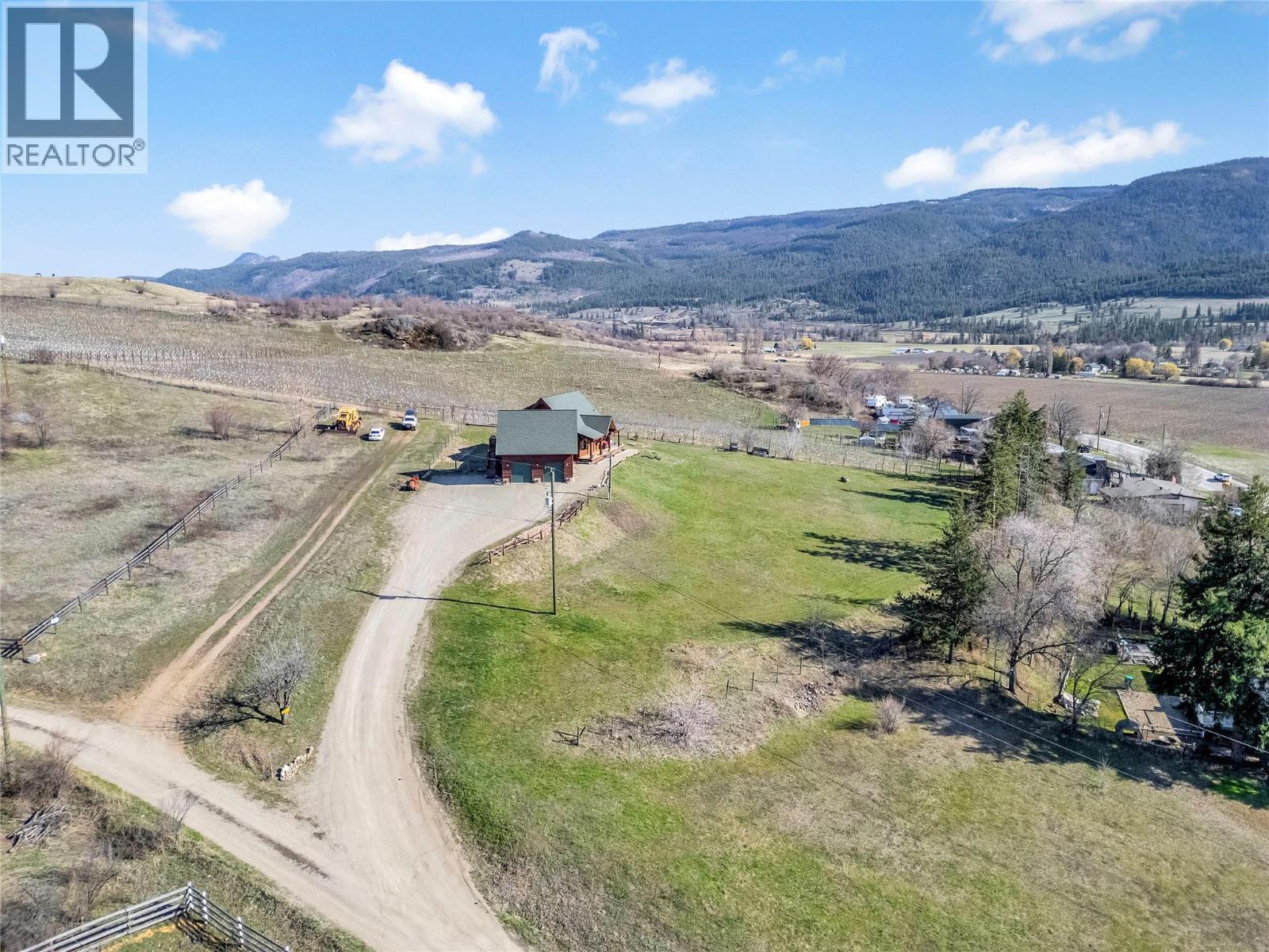 9371 6 Highway, Coldstream, BC - Outdoor With View