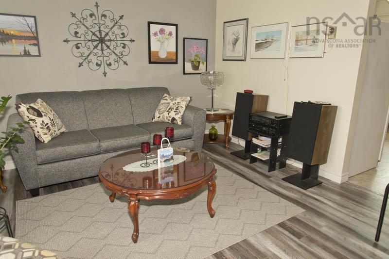 1027 Marie Crescent, Kentville, NS - Indoor Photo Showing Living Room
