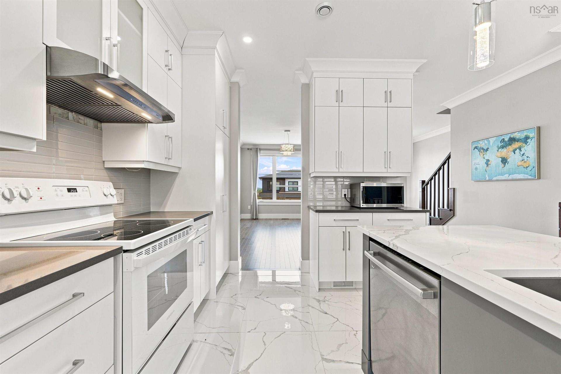 46 Grenoble Court, Halifax, NS - Indoor Photo Showing Kitchen