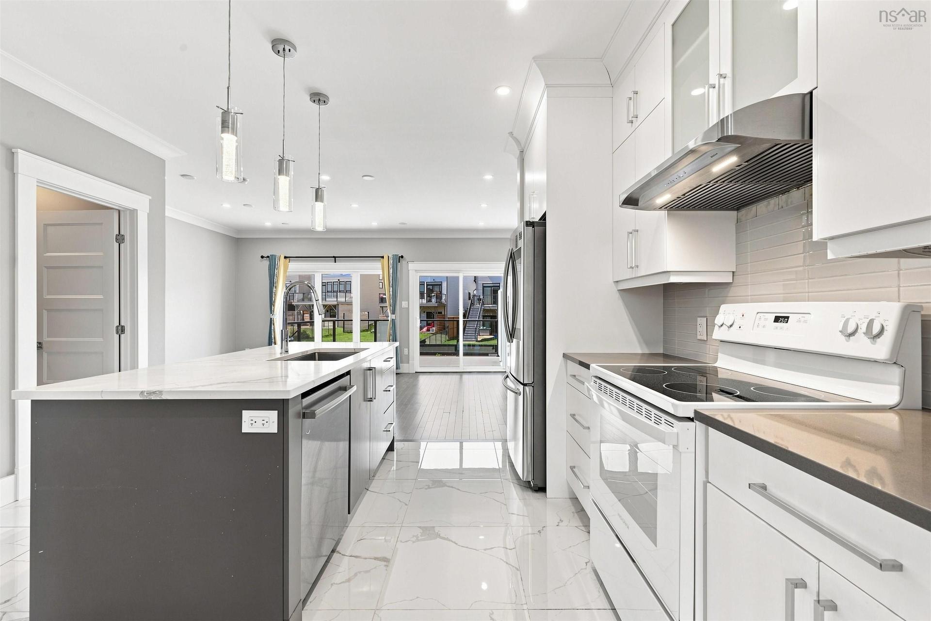 46 Grenoble Court, Halifax, NS - Indoor Photo Showing Kitchen With Upgraded Kitchen