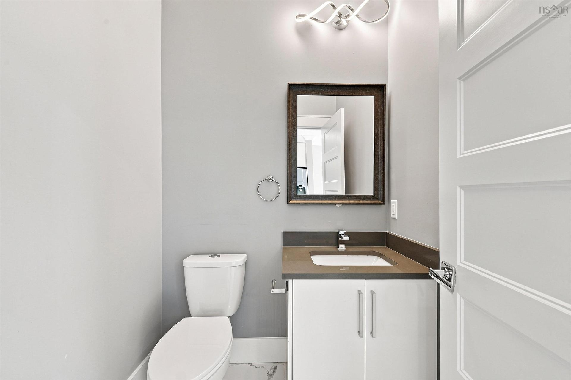 46 Grenoble Court, Halifax, NS - Indoor Photo Showing Bathroom