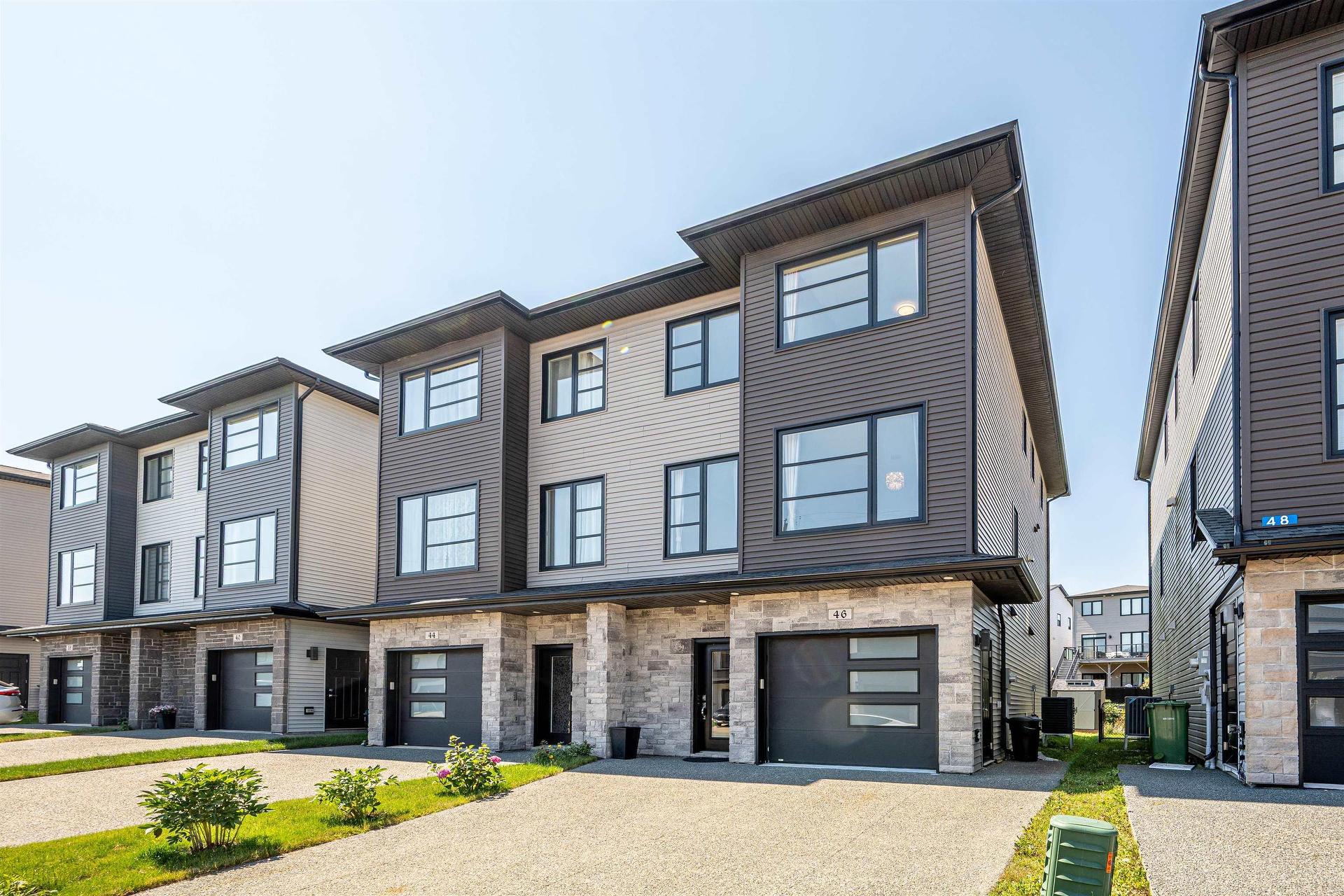 46 Grenoble Court, Halifax, NS - Outdoor With Facade