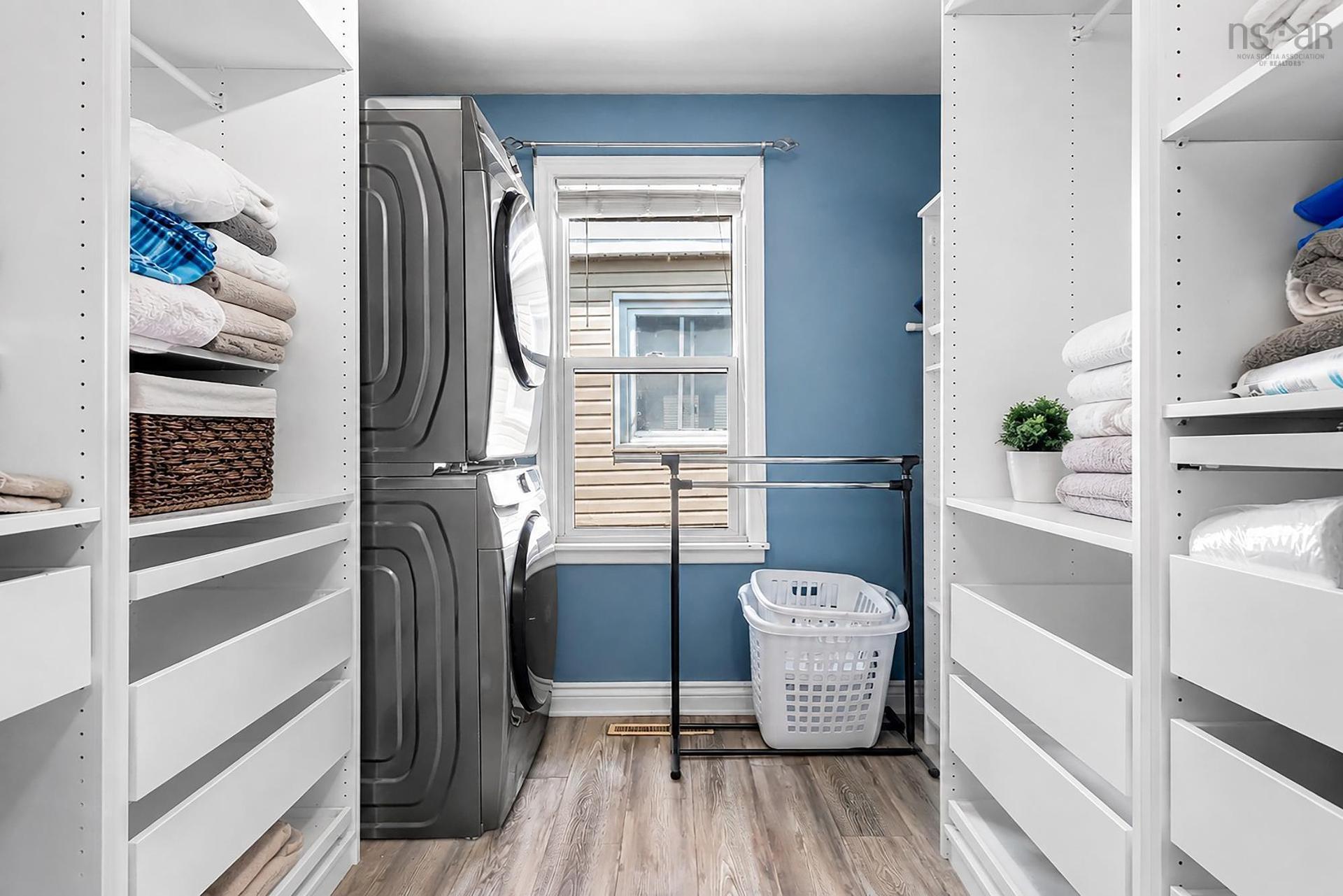 3581 Acadia Street, Halifax, NS - Indoor