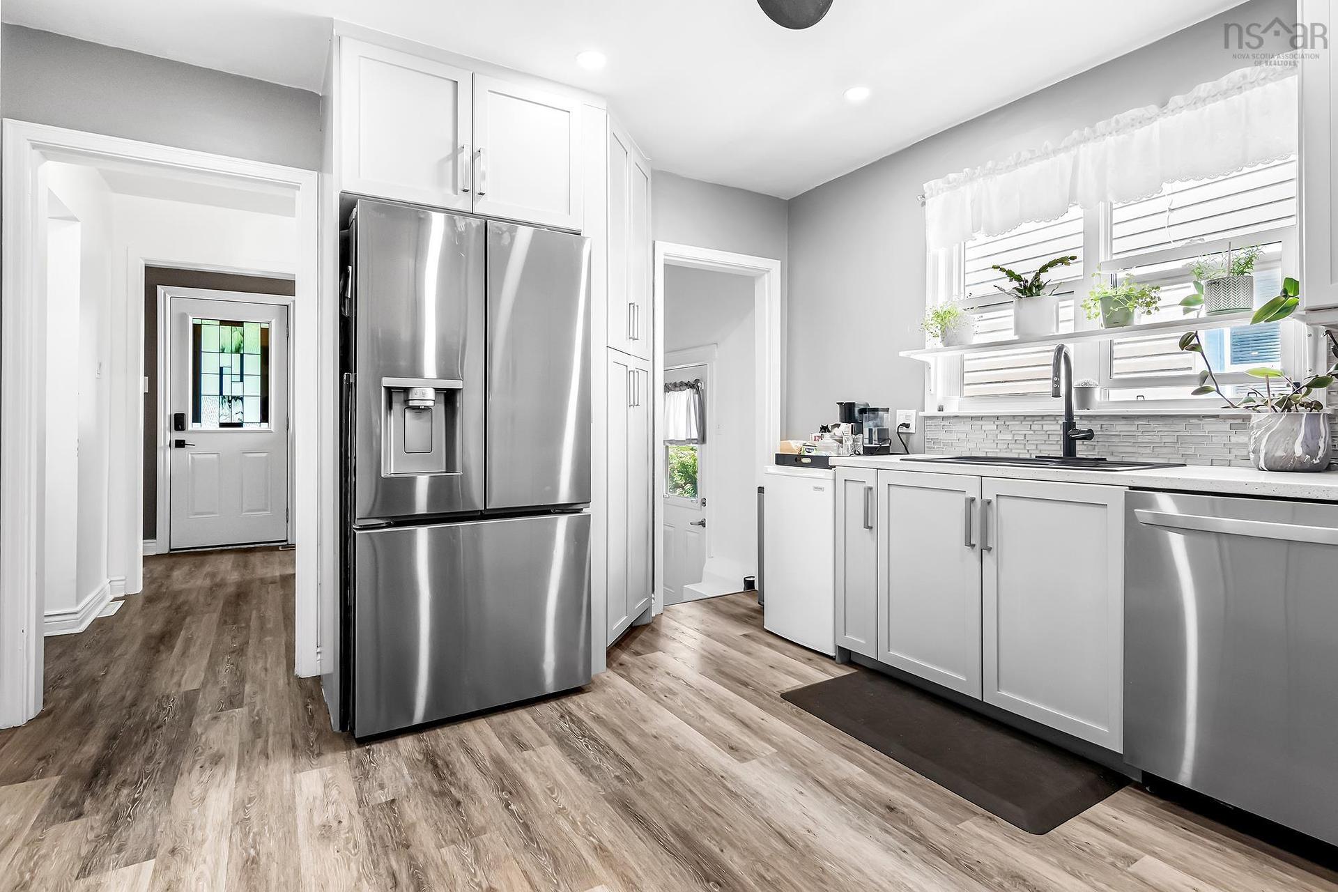 3581 Acadia Street, Halifax, NS - Indoor Photo Showing Kitchen