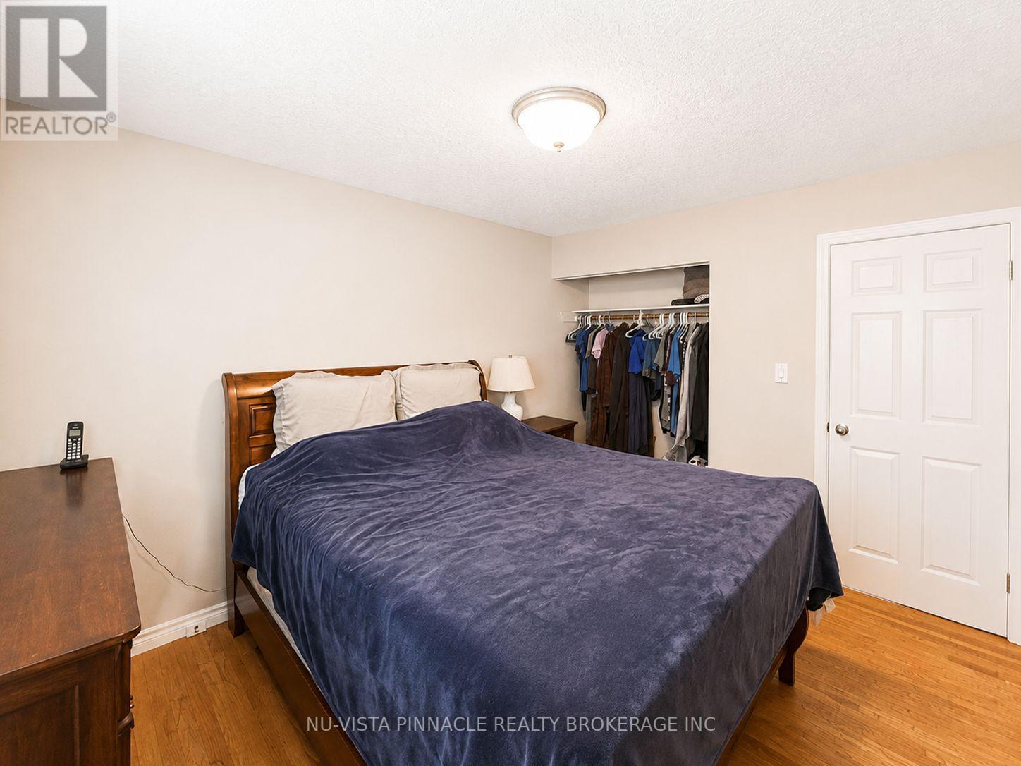 15 Gregory Place, St. Thomas, ON - Indoor Photo Showing Bedroom