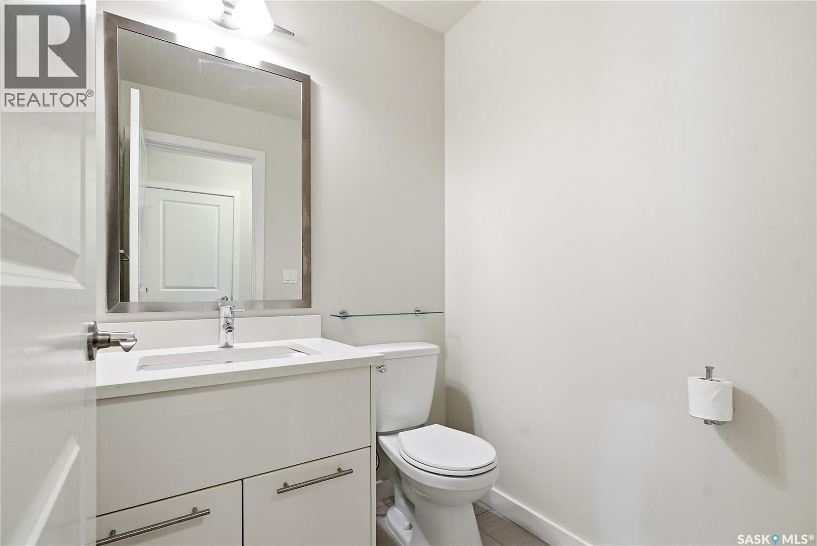 309 410 Hunter Road, Saskatoon, SK - Indoor Photo Showing Bathroom