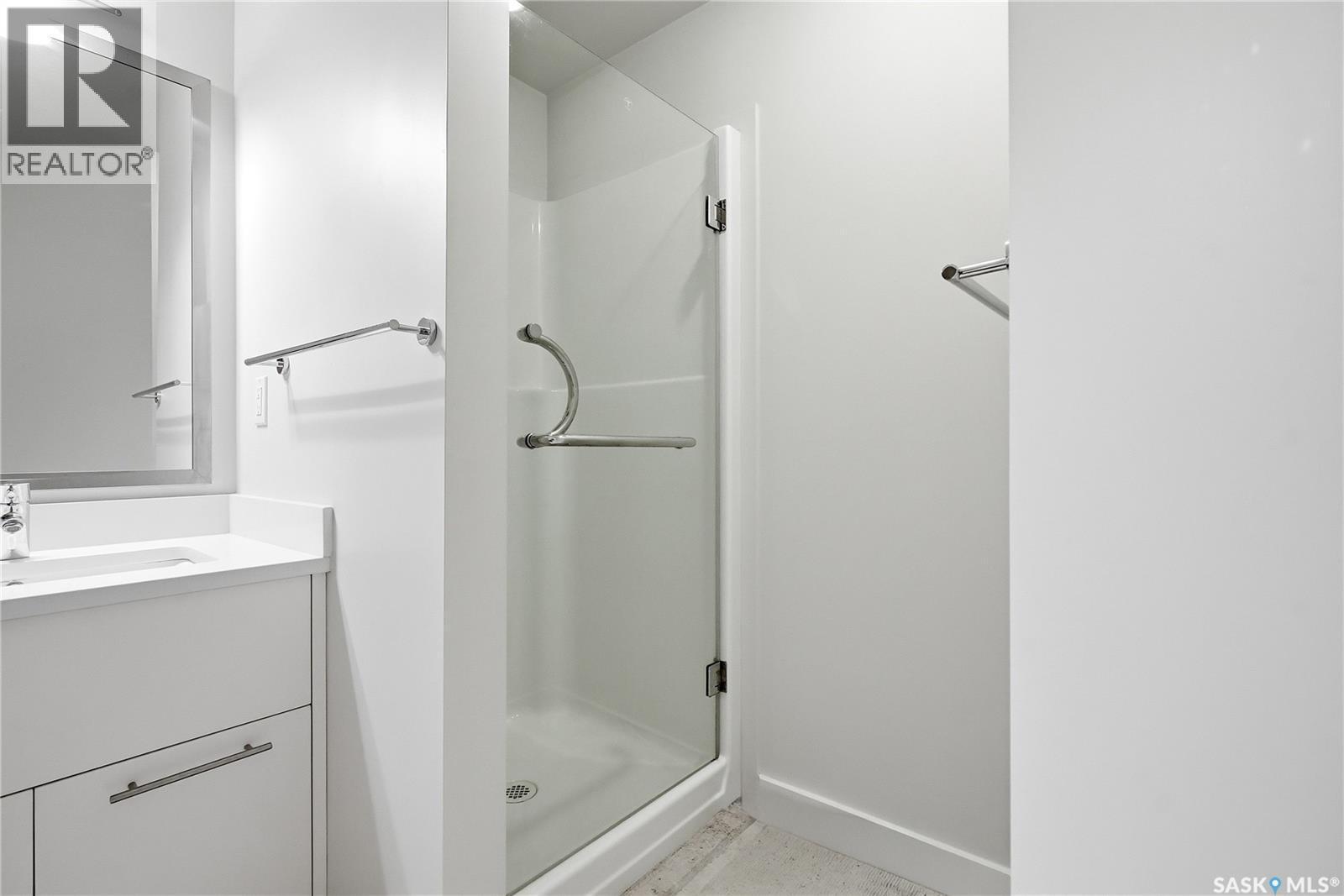 309 410 Hunter Road, Saskatoon, SK - Indoor Photo Showing Bathroom