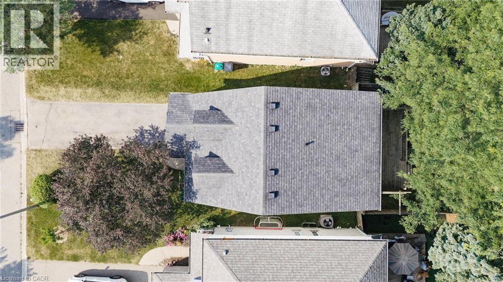 449 Exmoor Street, Waterloo, ON - Outdoor