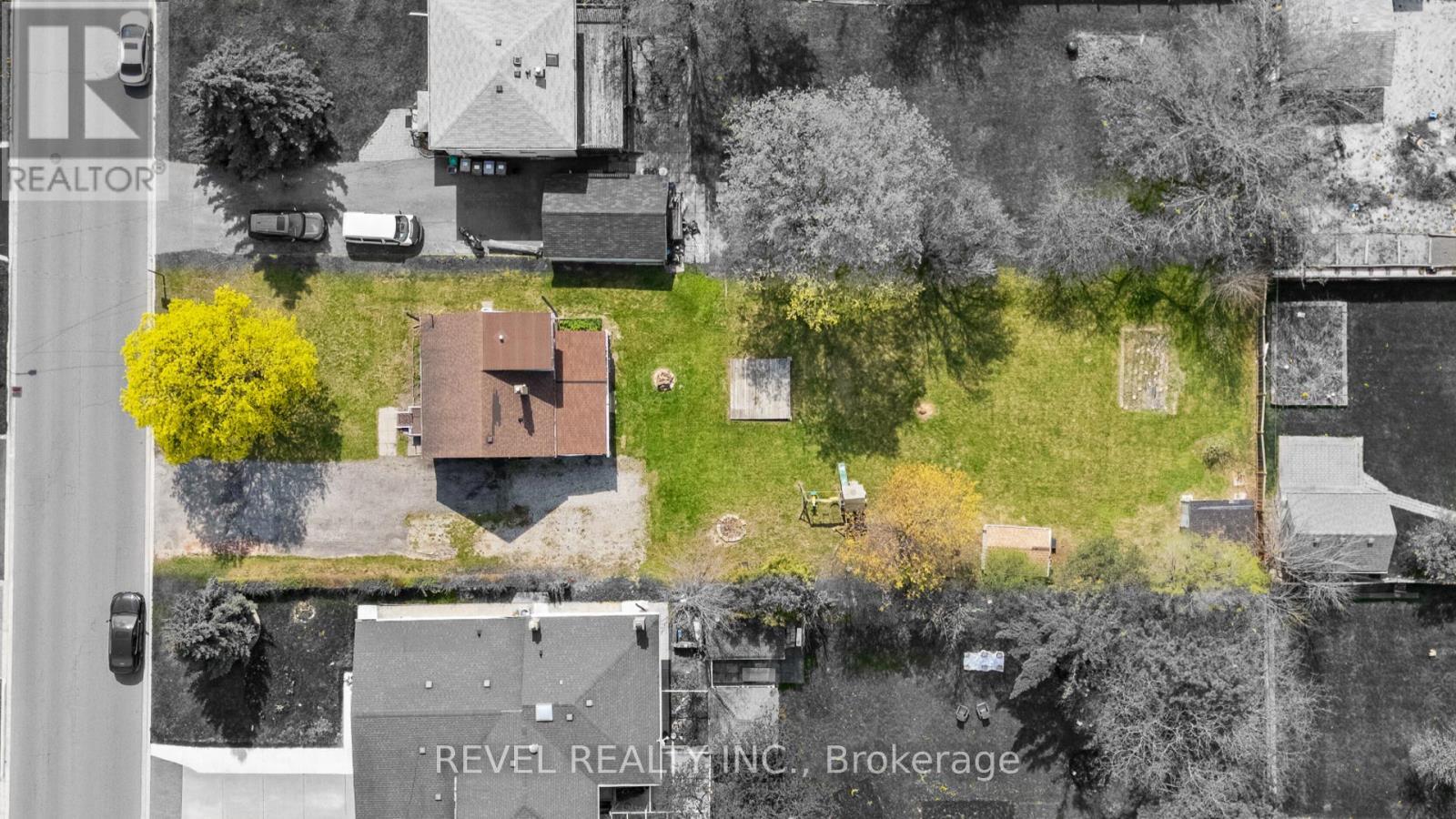 3524 Joan Drive, Mississauga, ON - With View