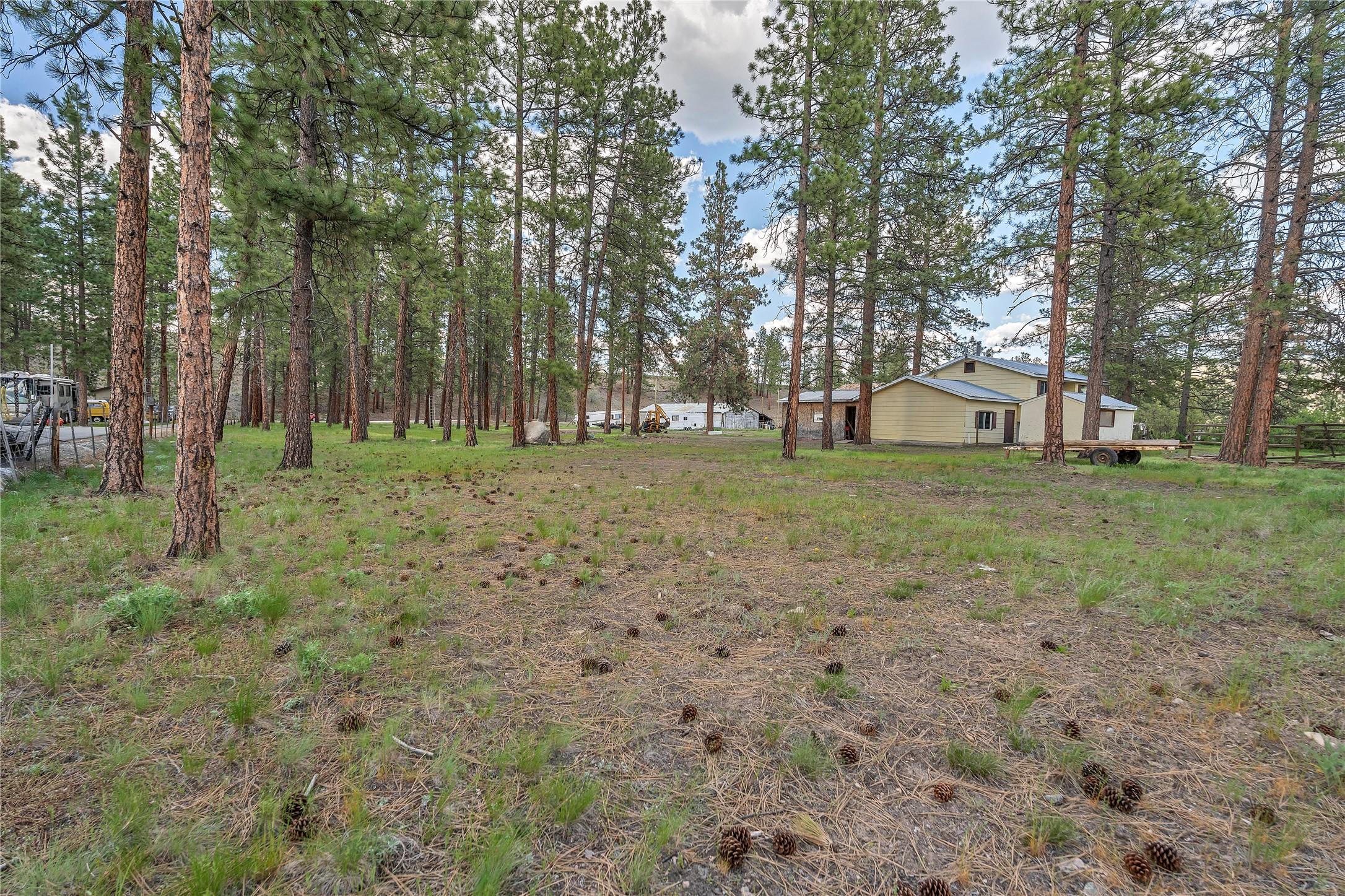 Jacobson Rd, Princeton, BC - Outdoor