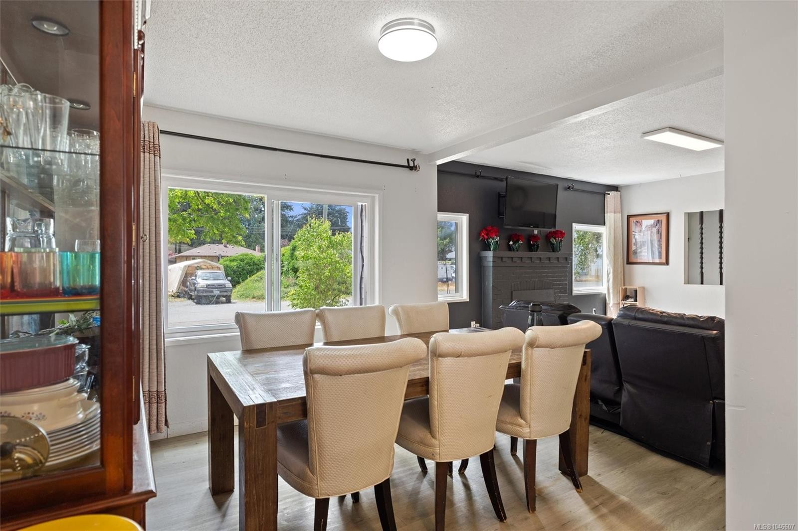 588 Heatherly Rd, Colwood, BC