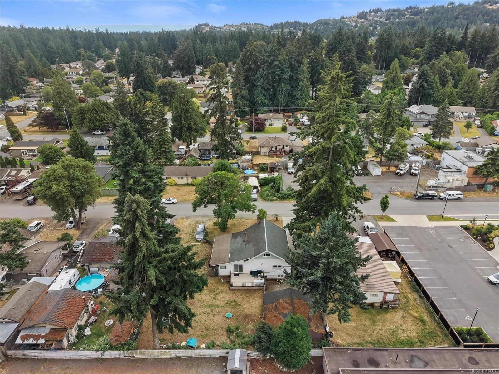 588 Heatherly Rd, Colwood, BC