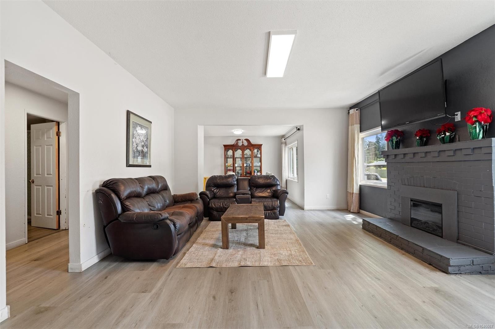 588 Heatherly Rd, Colwood, BC