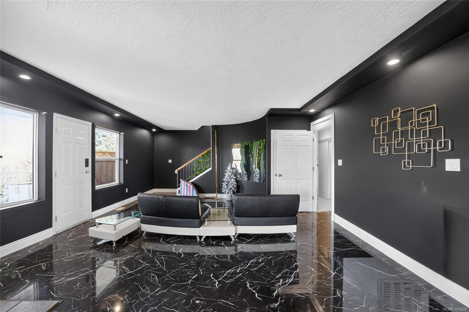 6093 Chippewa Rd, Duncan, BC