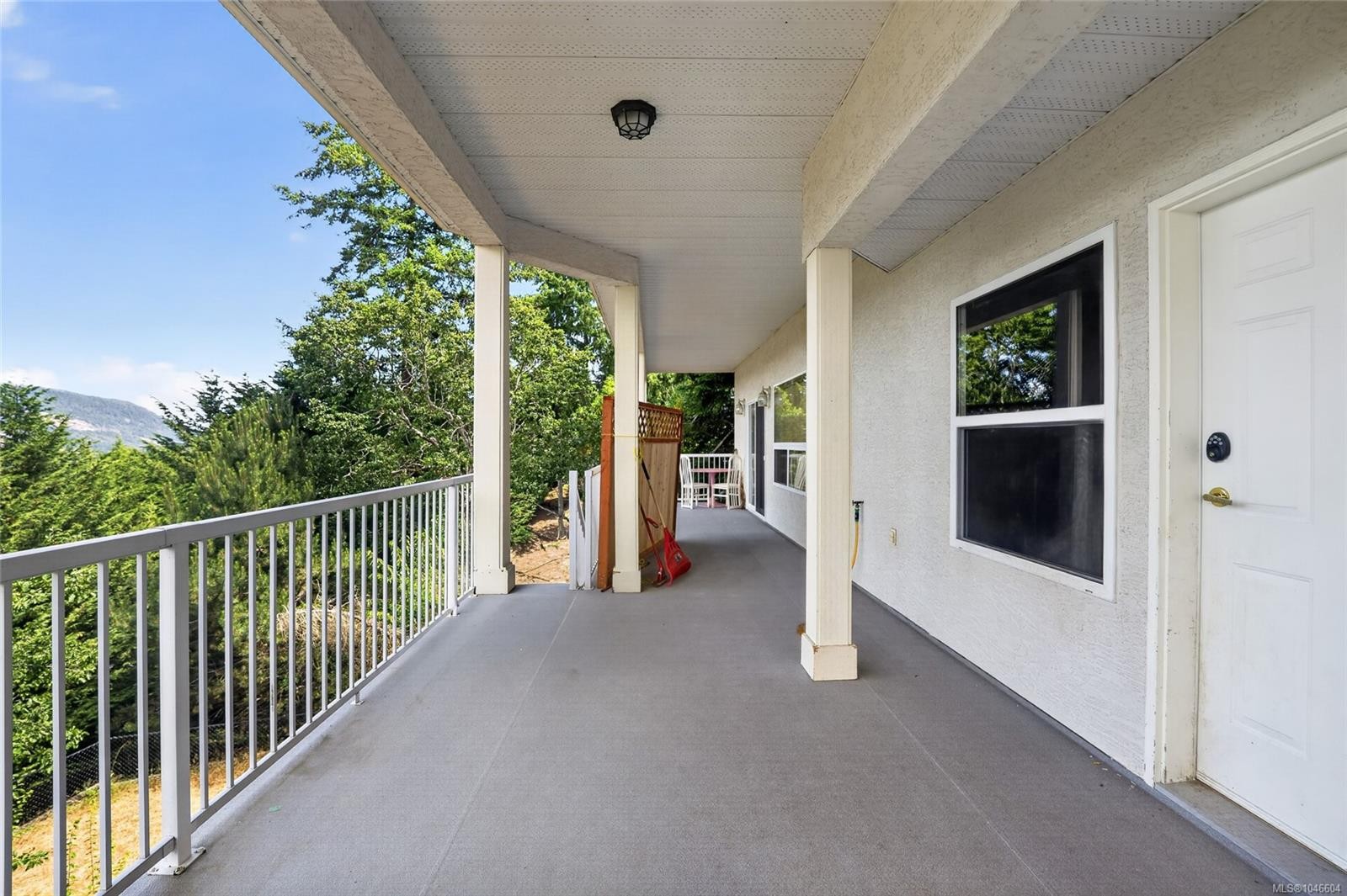 6093 Chippewa Rd, Duncan, BC