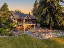 104 Forward Rd Ladysmith, BC V9G 1S8