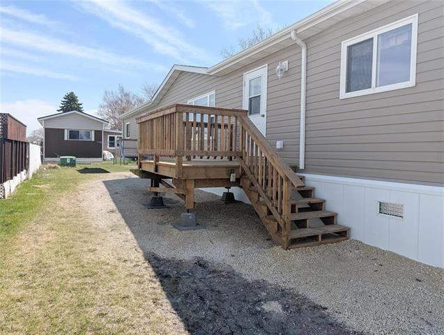 56 Sandale Dr, Winnipeg, MB
