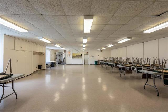 56 Sandale Dr, Winnipeg, MB