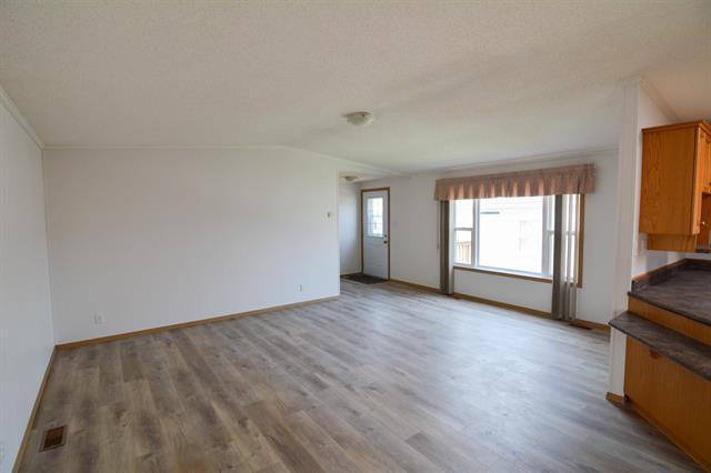 56 Sandale Dr, Winnipeg, MB