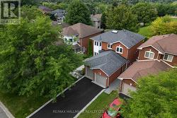872 HILTON BOULEVARD Newmarket, ON L3X 2H8