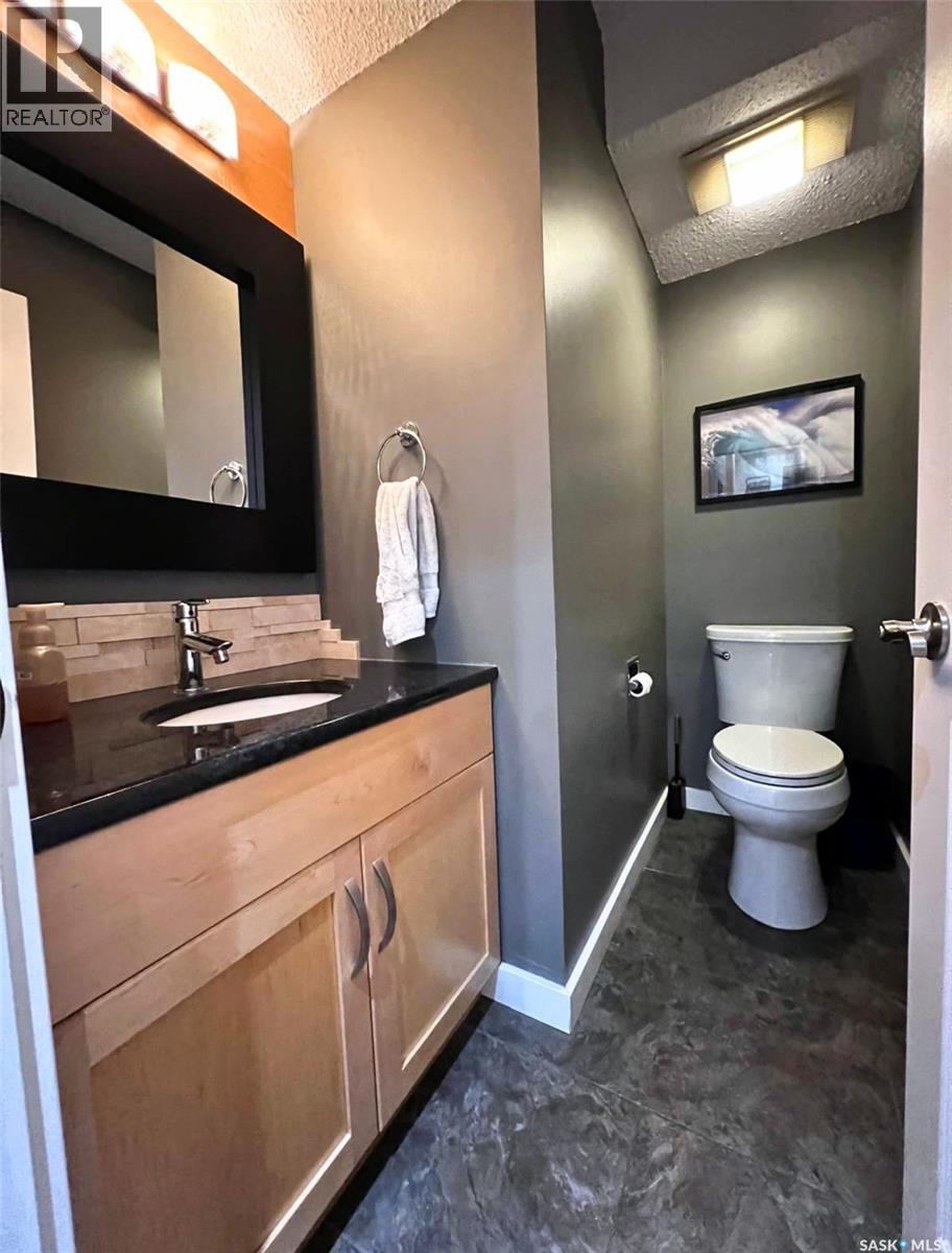 338 Battleford Trail, Swift Current, SK - Indoor Photo Showing Bathroom