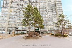 1101 - 26 HANOVER ROAD Brampton, ON L6S 4T2