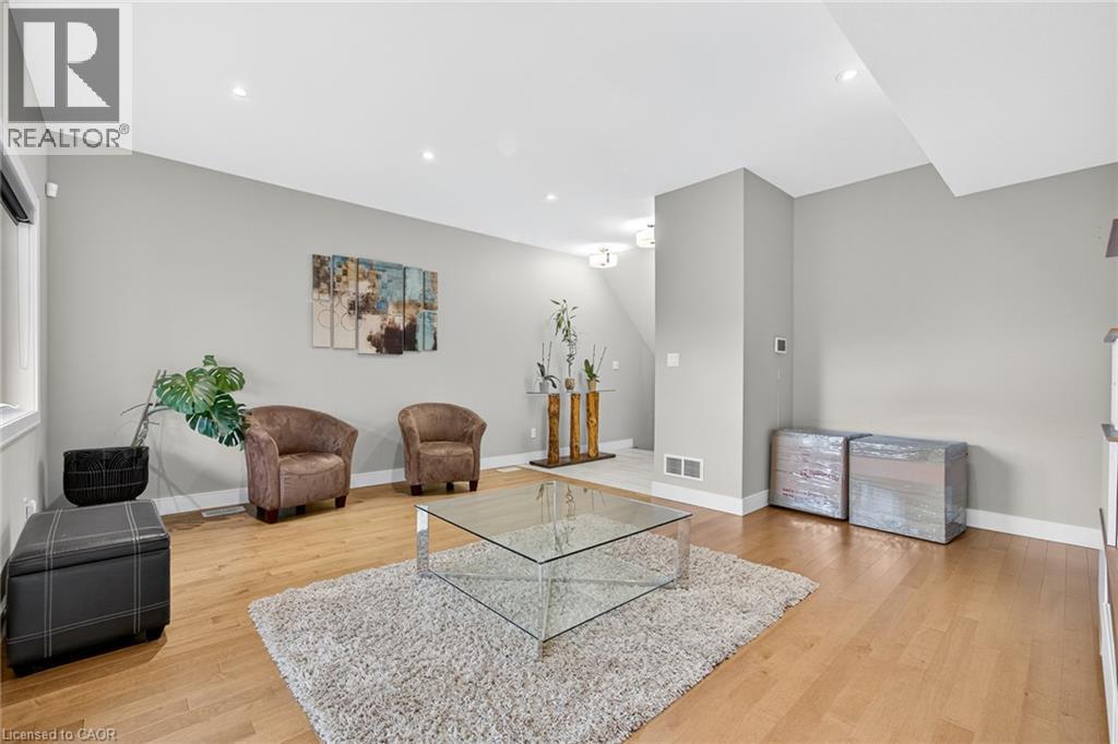 60 Arkell Road Unit# 57, Guelph, ON - Indoor Photo Showing Other Room