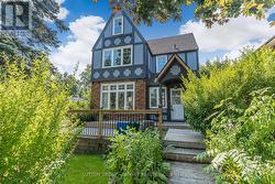403 NIAGARA STREET Welland, ON L3C 1L3