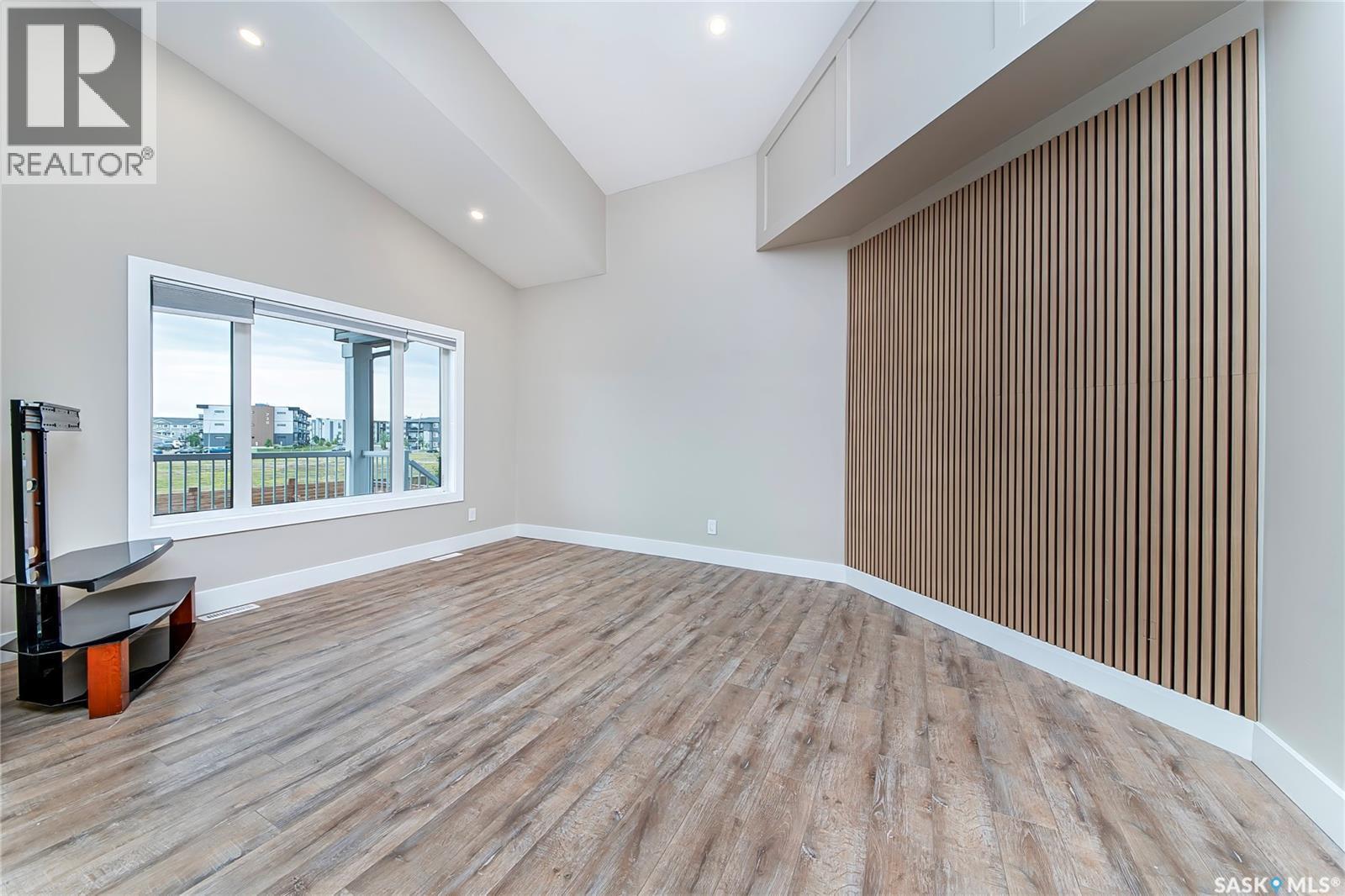 186 Boykowich Bend, Saskatoon, SK - Indoor Photo Showing Other Room