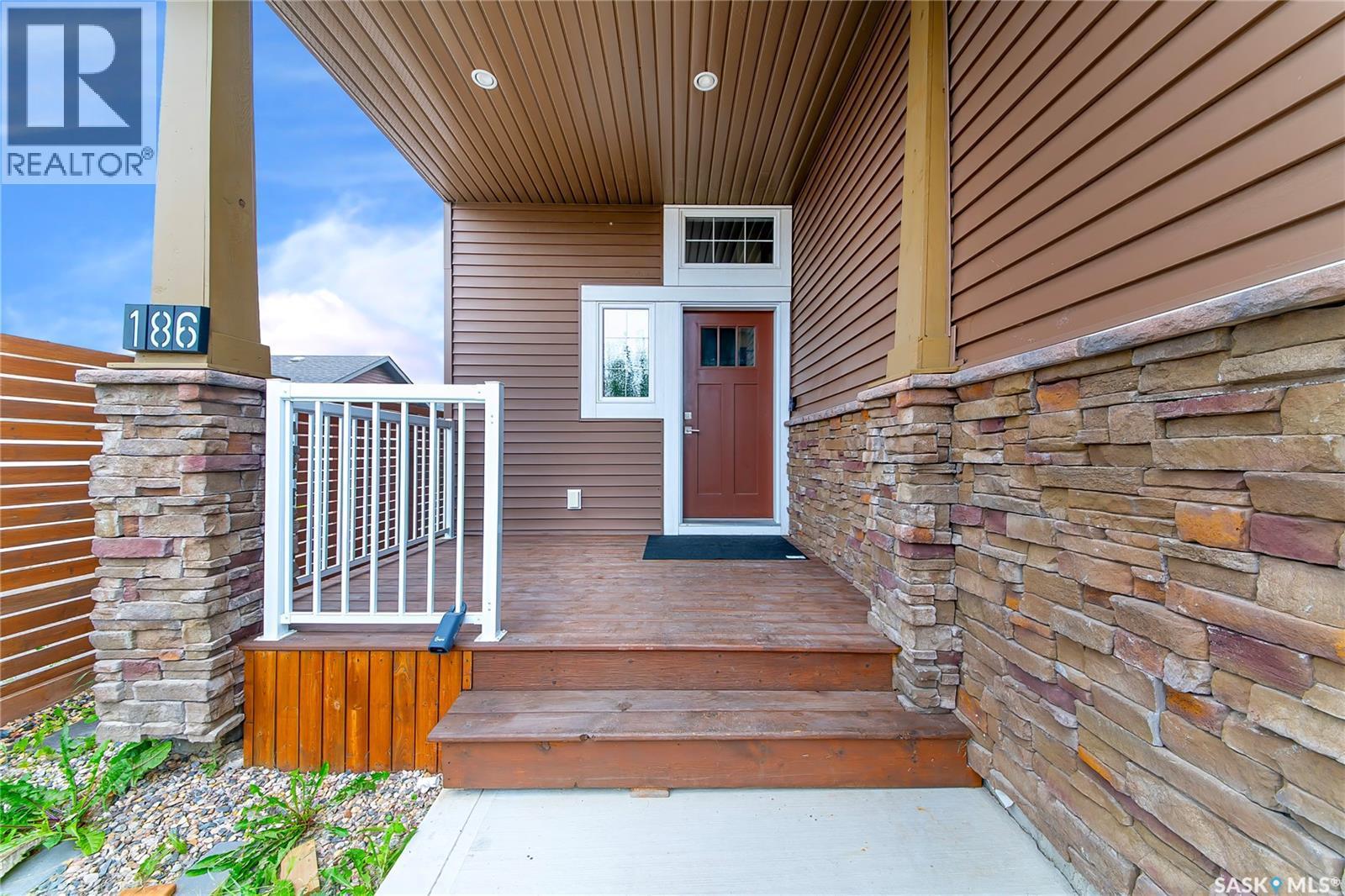 186 Boykowich Bend, Saskatoon, SK - Outdoor With Deck Patio Veranda With Exterior